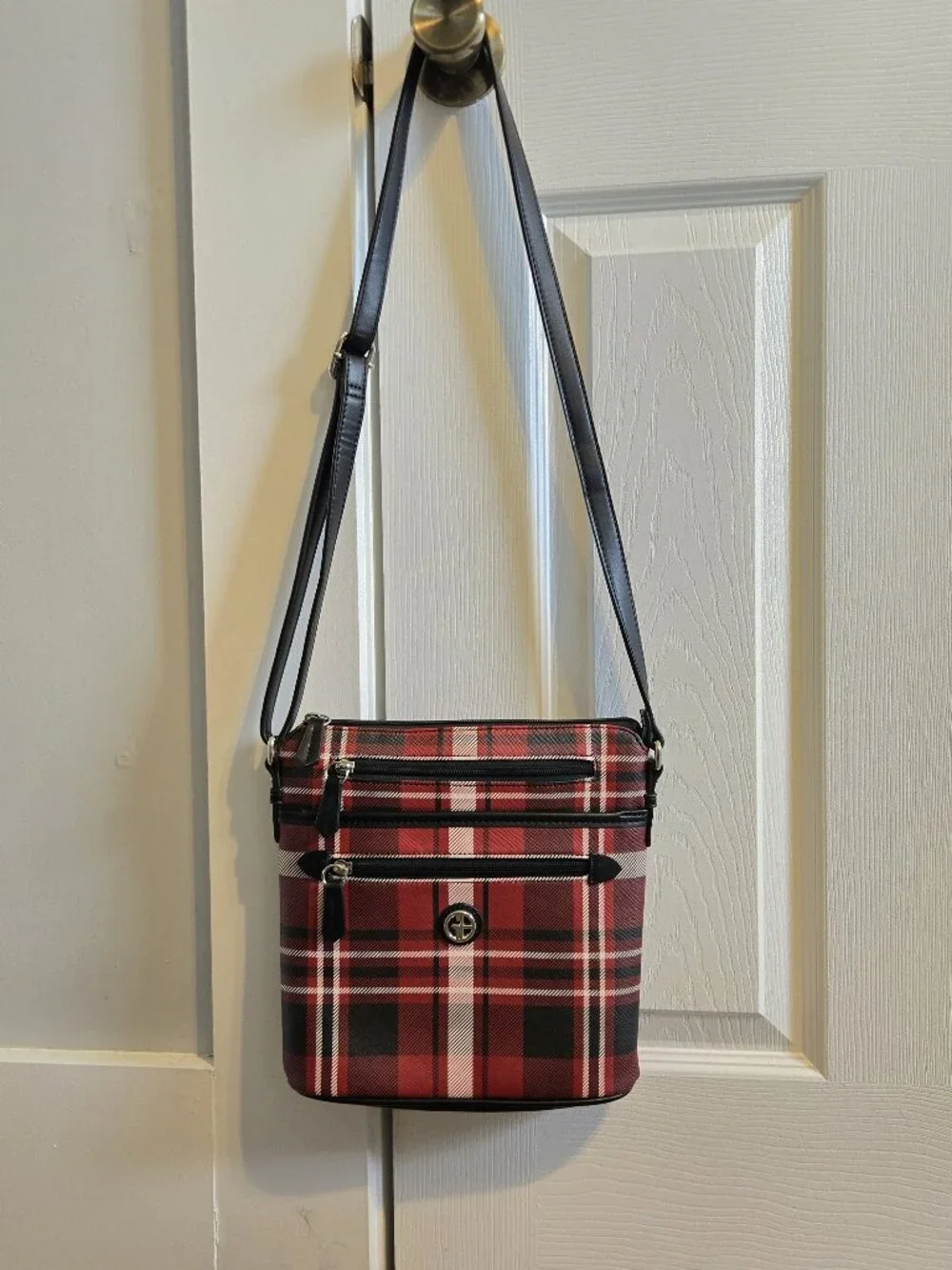 Giani Bernini Triple Zip Crossbody Shoulder Bag Red Plaid Silver